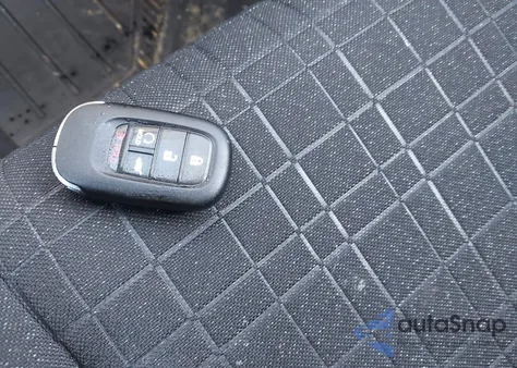 2024 Honda Hr-V Awd Sport/Awd Sport W/O Bsi z USA, uszkodzony, nr VIN 3CZRZ2H59RM745293